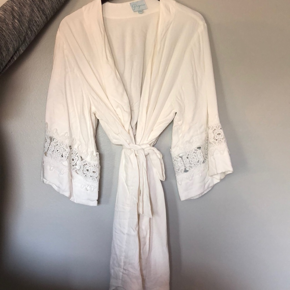 Piyama bridal robe